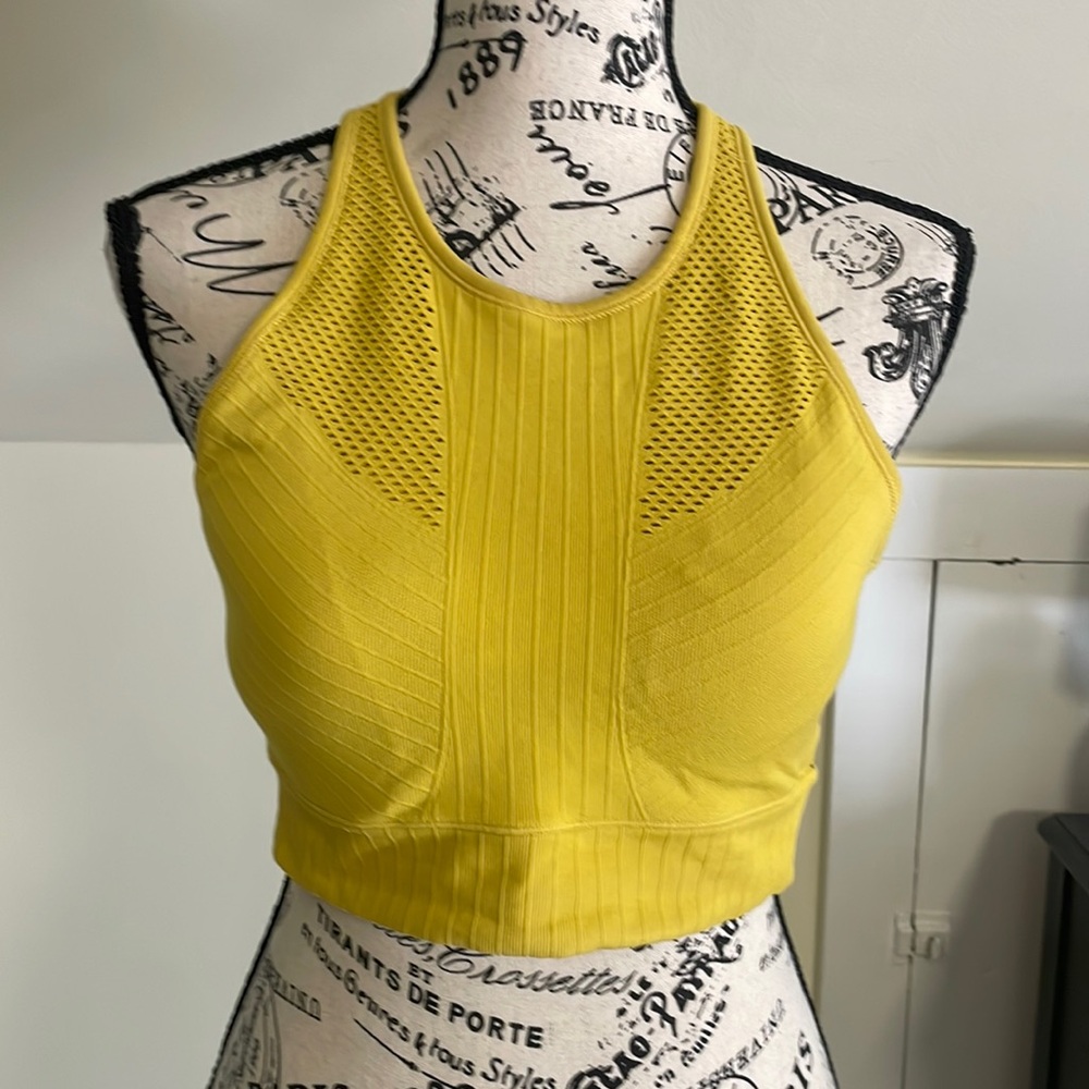 All In Motion Seamless Light Support High Neck Racerback Sportsbra Yellow SZ M